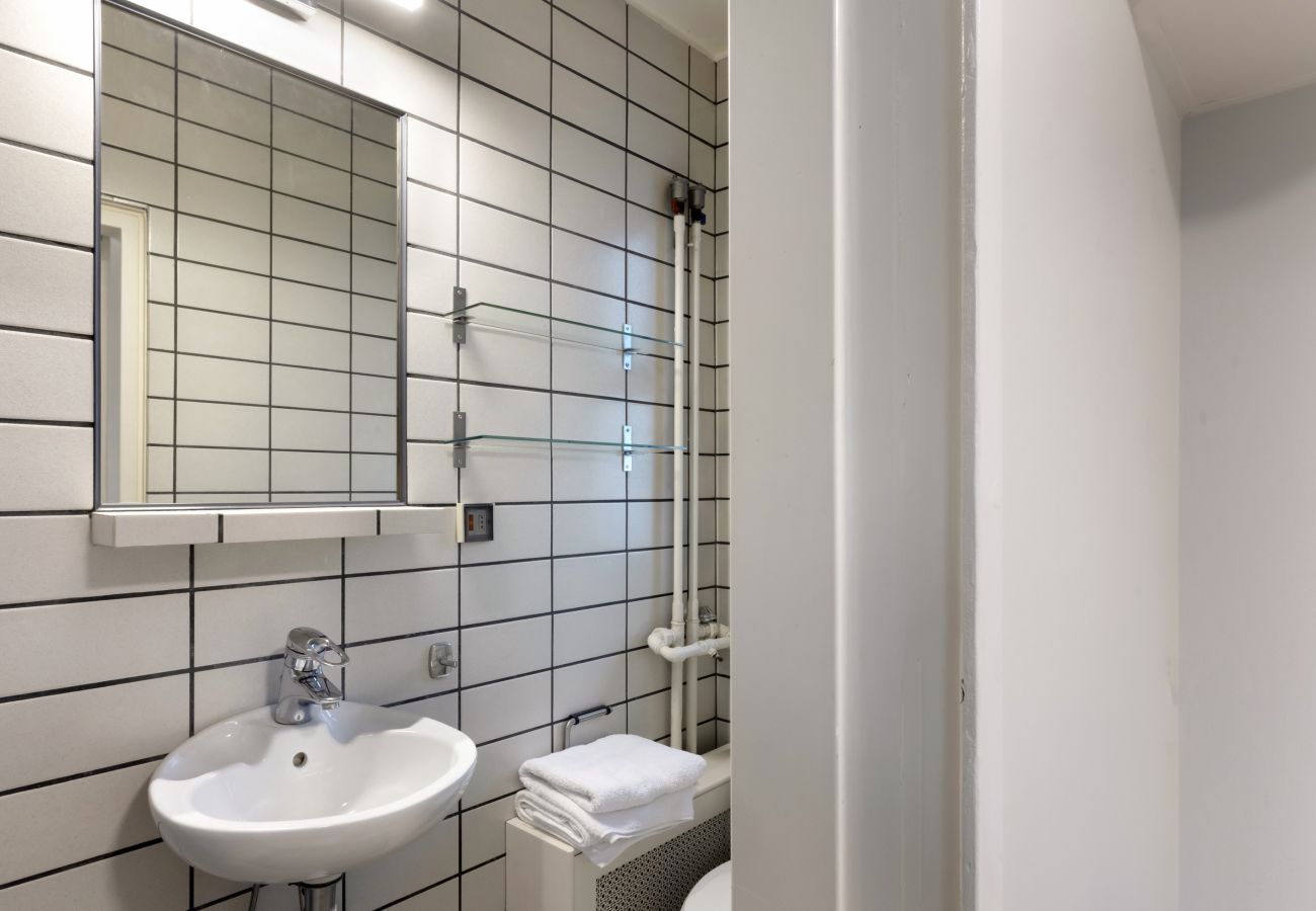 Terraced House in Athens - Spacious 3bdr Townhouse with Monumental View