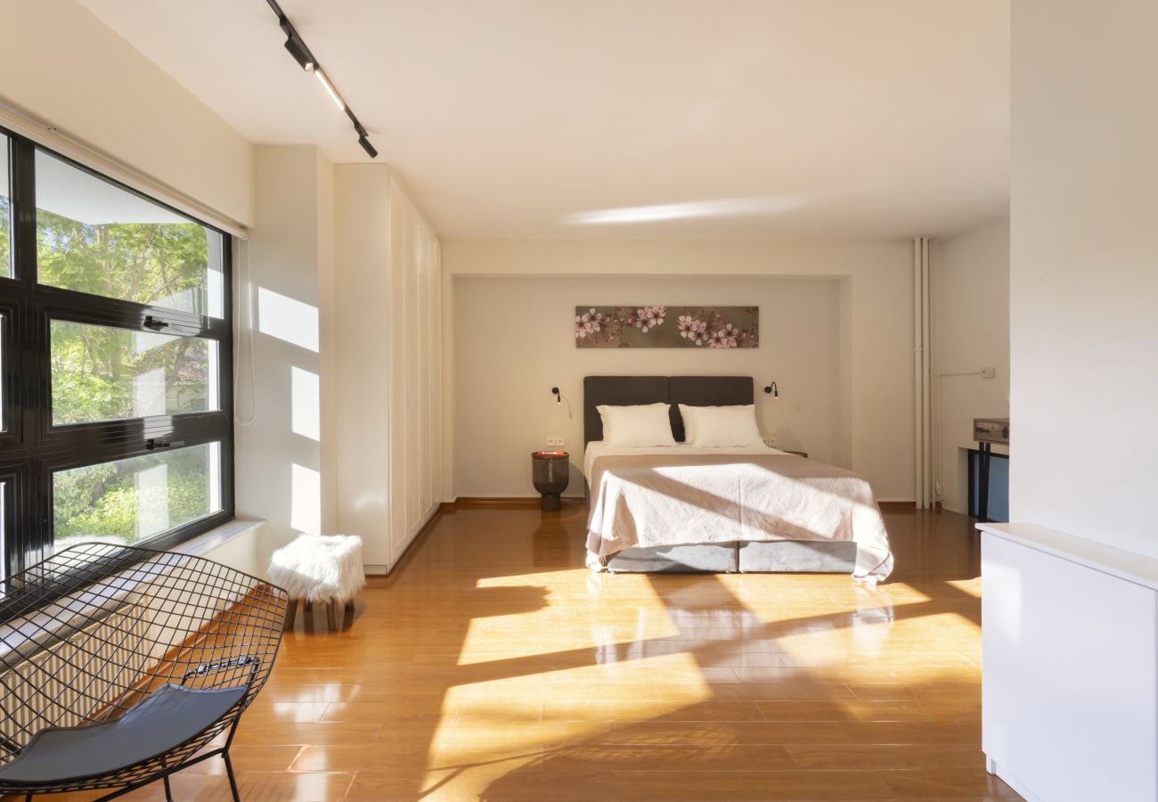 Terraced House in Athens - Spacious 3bdr Townhouse with Monumental View