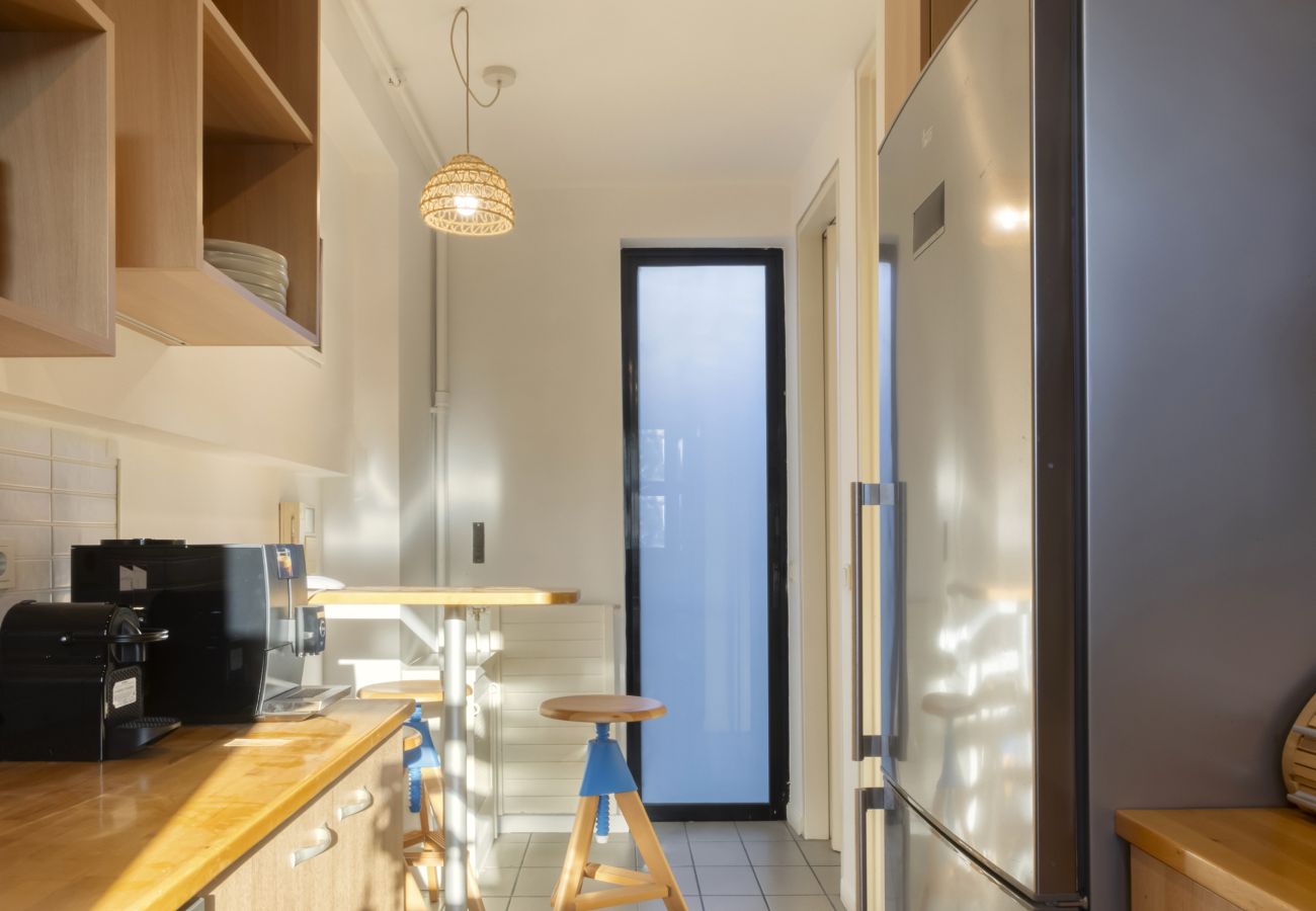 Terraced House in Athens - Spacious 3bdr Townhouse with Monumental View