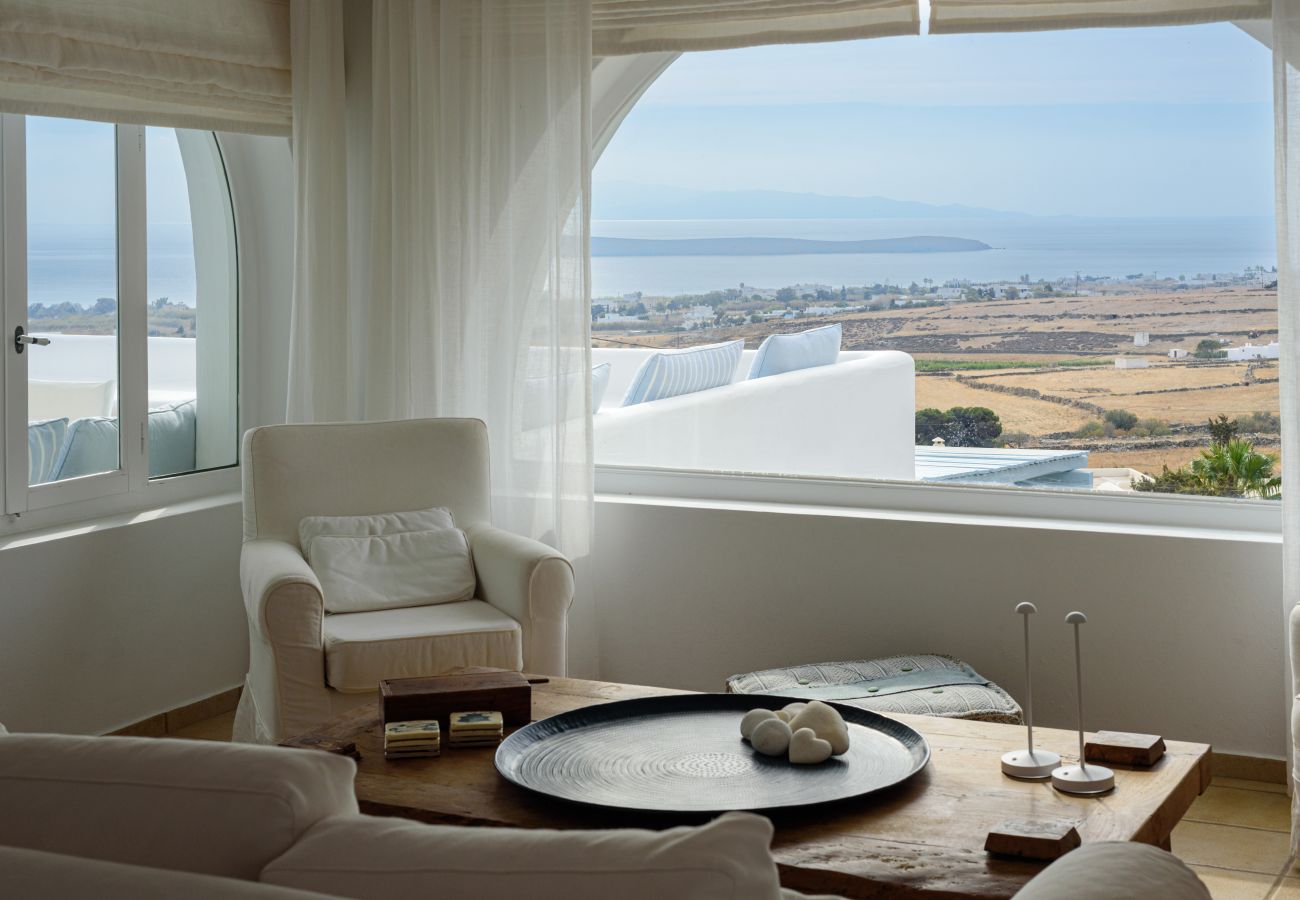 Villa in Tzanes - Soho Villa with private pool in Paros