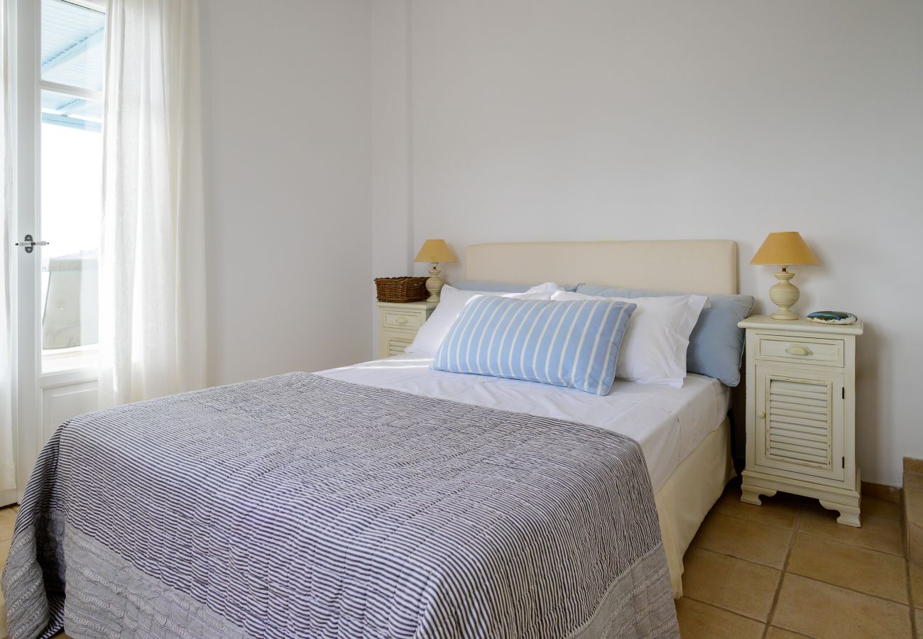 Villa in Tzanes - Soho Villa with private pool in Paros