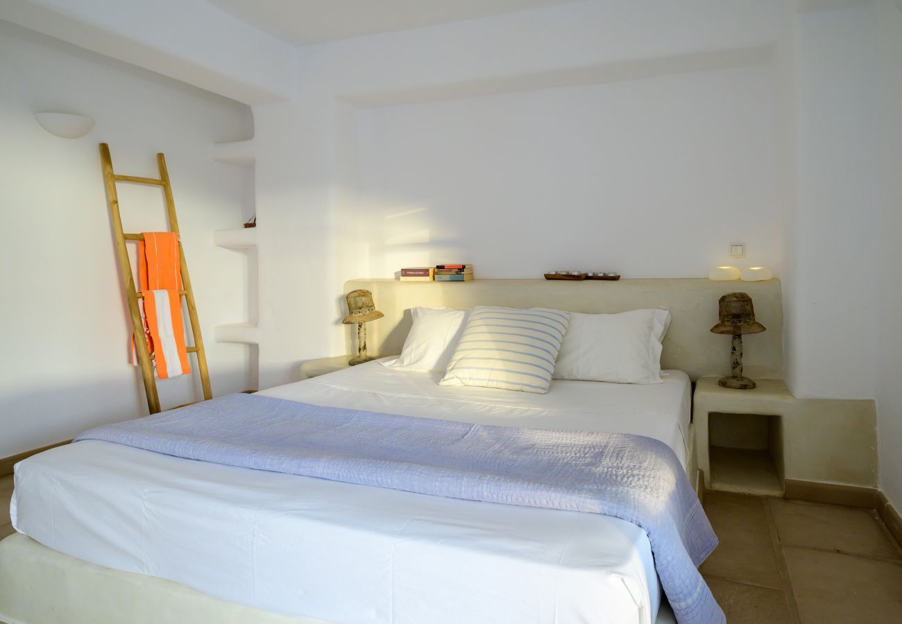 Villa in Tzanes - Soho Villa with private pool in Paros