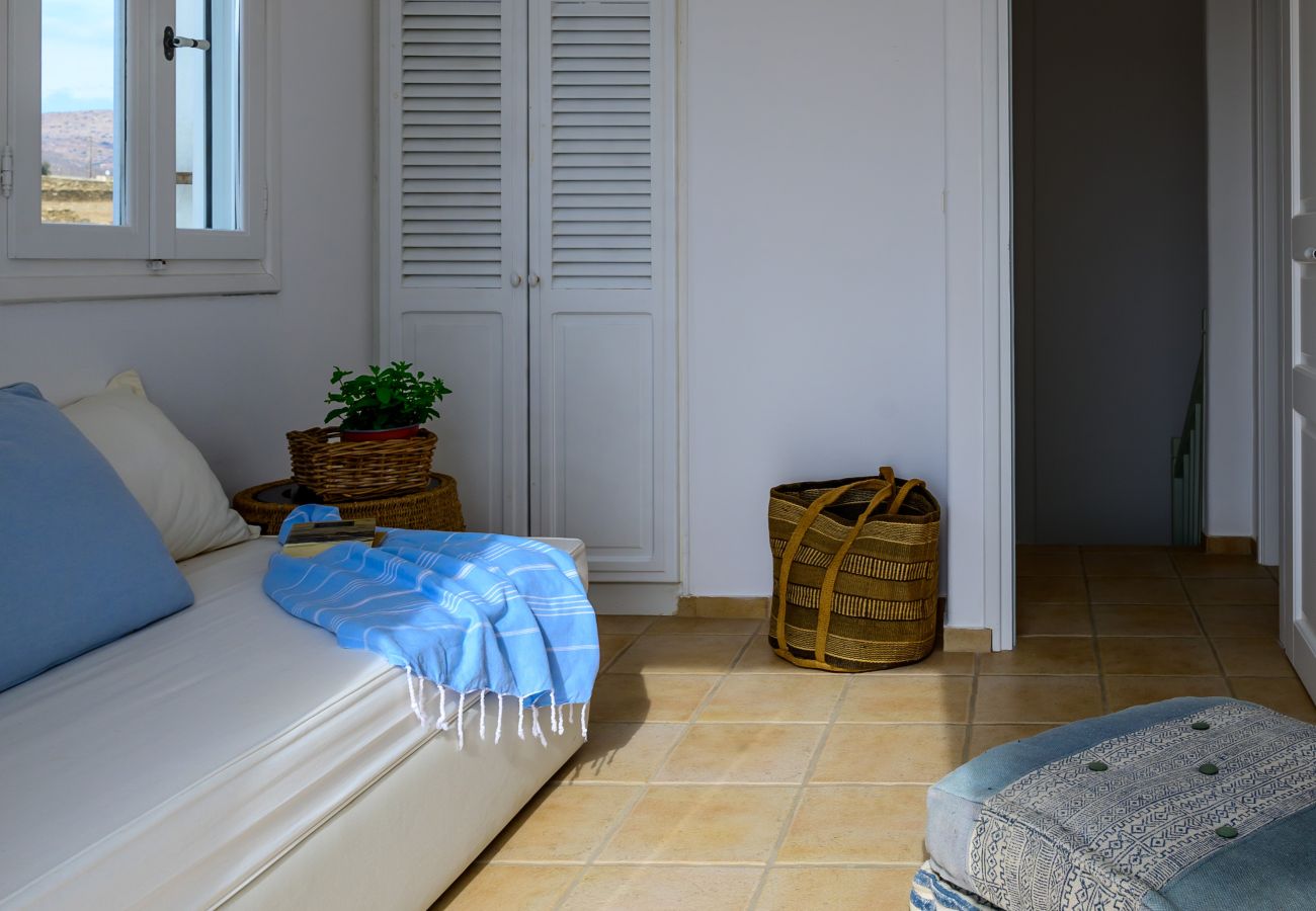 Villa in Tzanes - Soho Villa with private pool in Paros