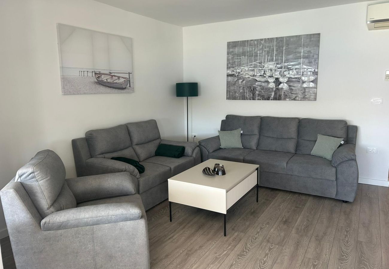 Apartment in Supetarska Draga - Sunset Apartment with Splendid Sea View