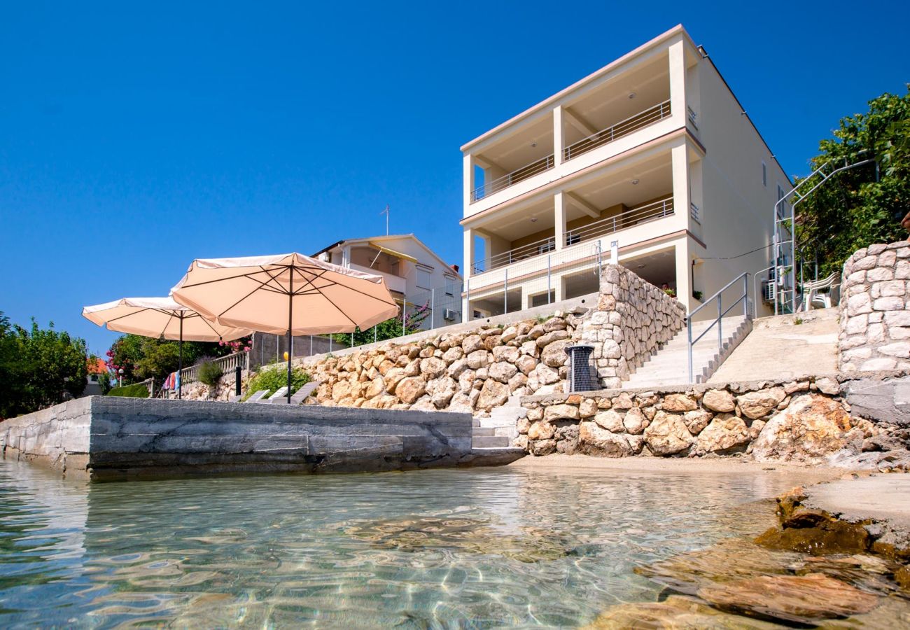 Apartment in Supetarska Draga - Sunset Apartment with Splendid Sea View