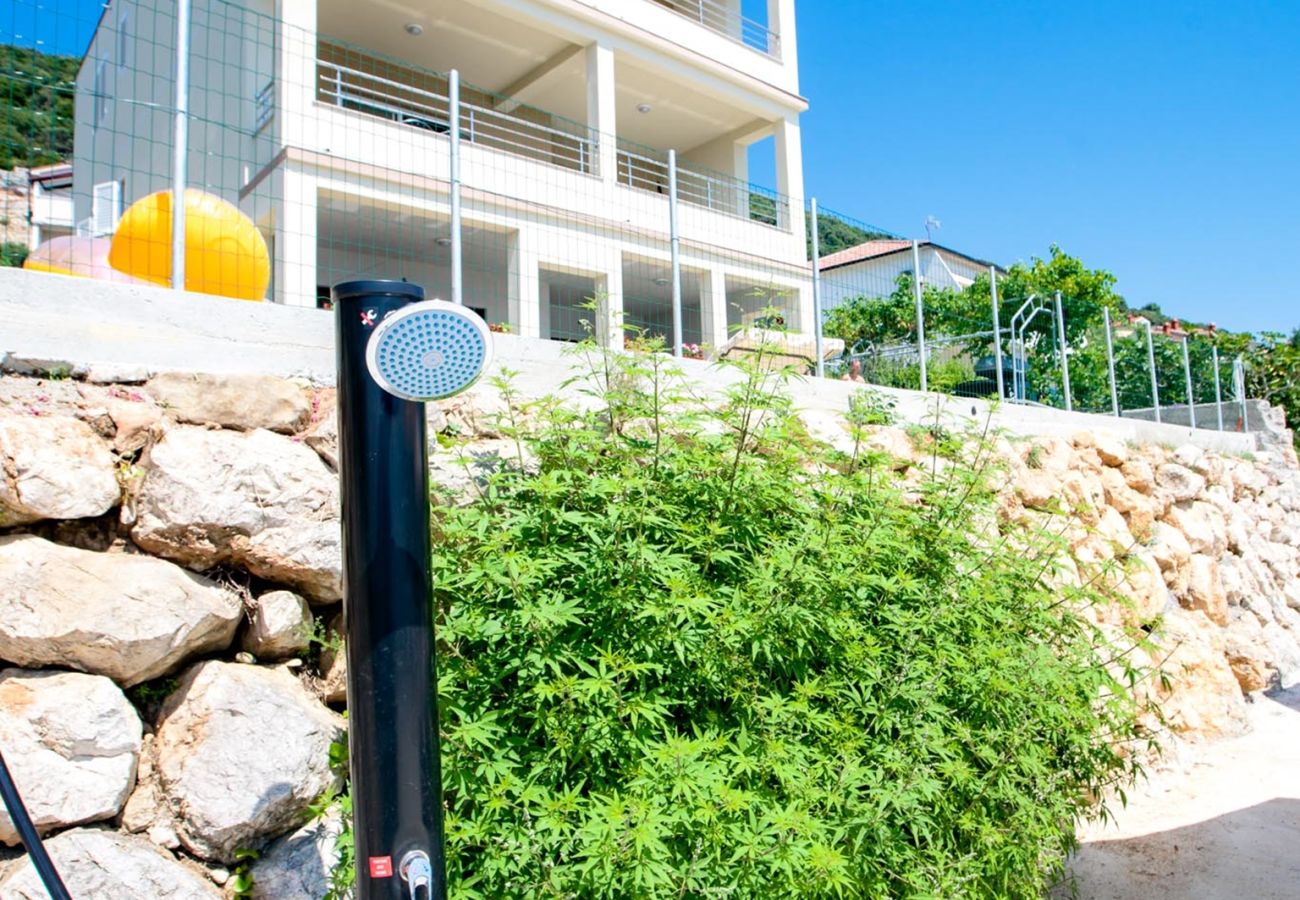 Apartment in Supetarska Draga - Sunset Apartment with Splendid Sea View