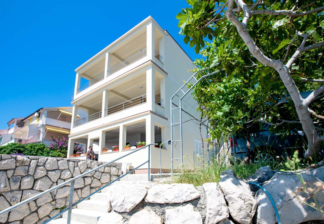 Apartment in Supetarska Draga - Sunset Apartment with Splendid Sea View