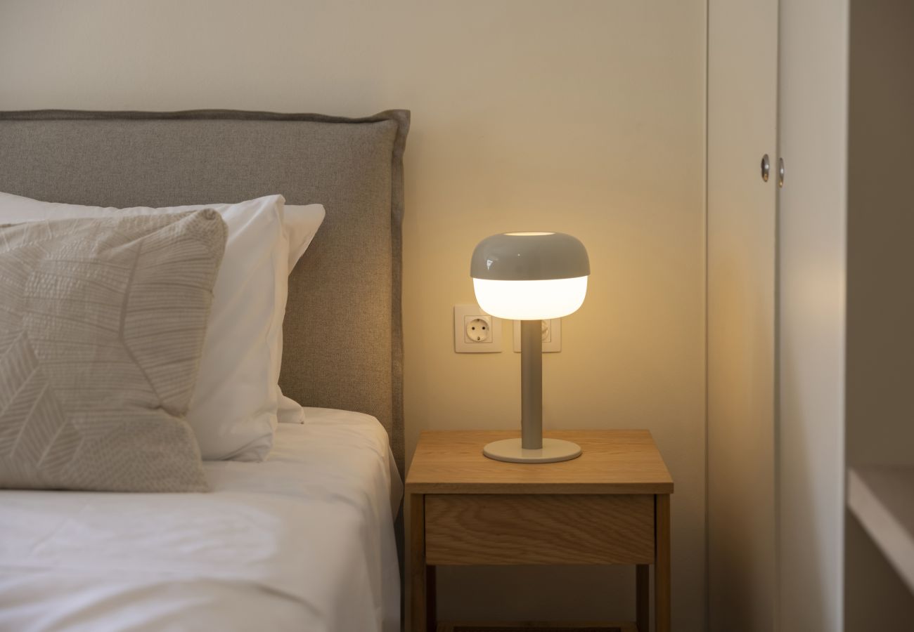 Studio in Palaio Faliro - Renovated Studio with Sea View in Palaio Faliro