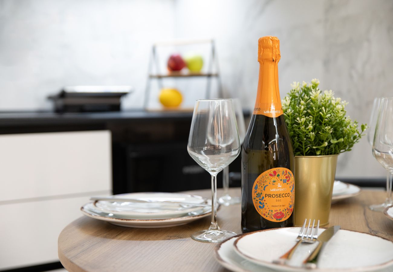 Apartment in Athens - A Rare Gem Near Acropolis in Koukaki