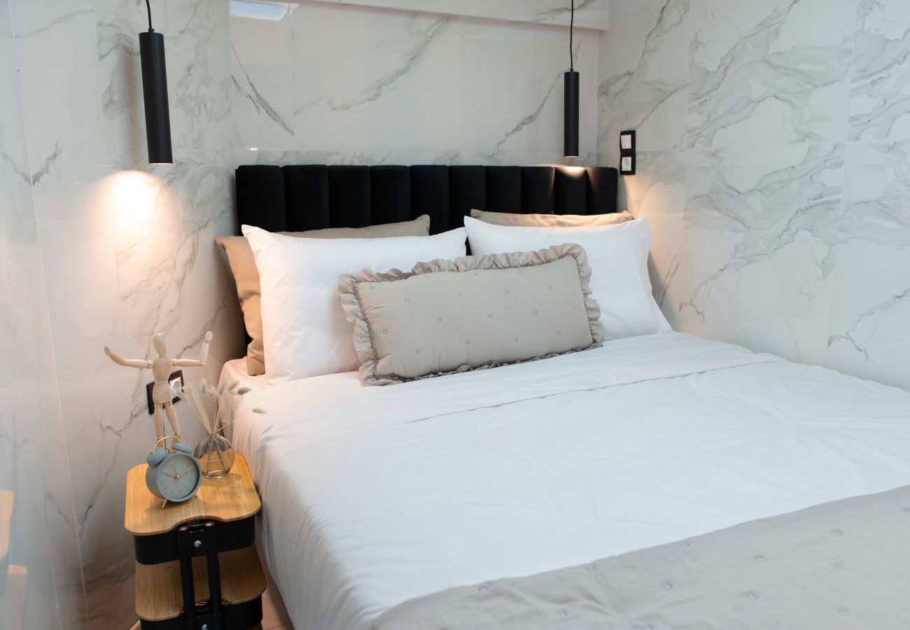 Apartment in Athens - A Rare Gem Near Acropolis in Koukaki