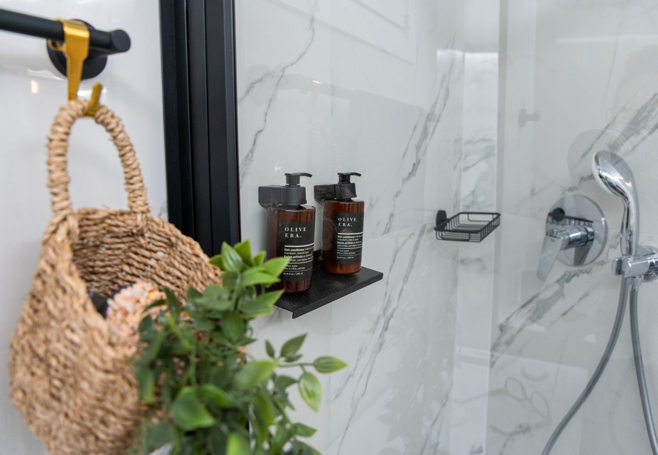 Apartment in Athens - A Rare Gem Near Acropolis in Koukaki