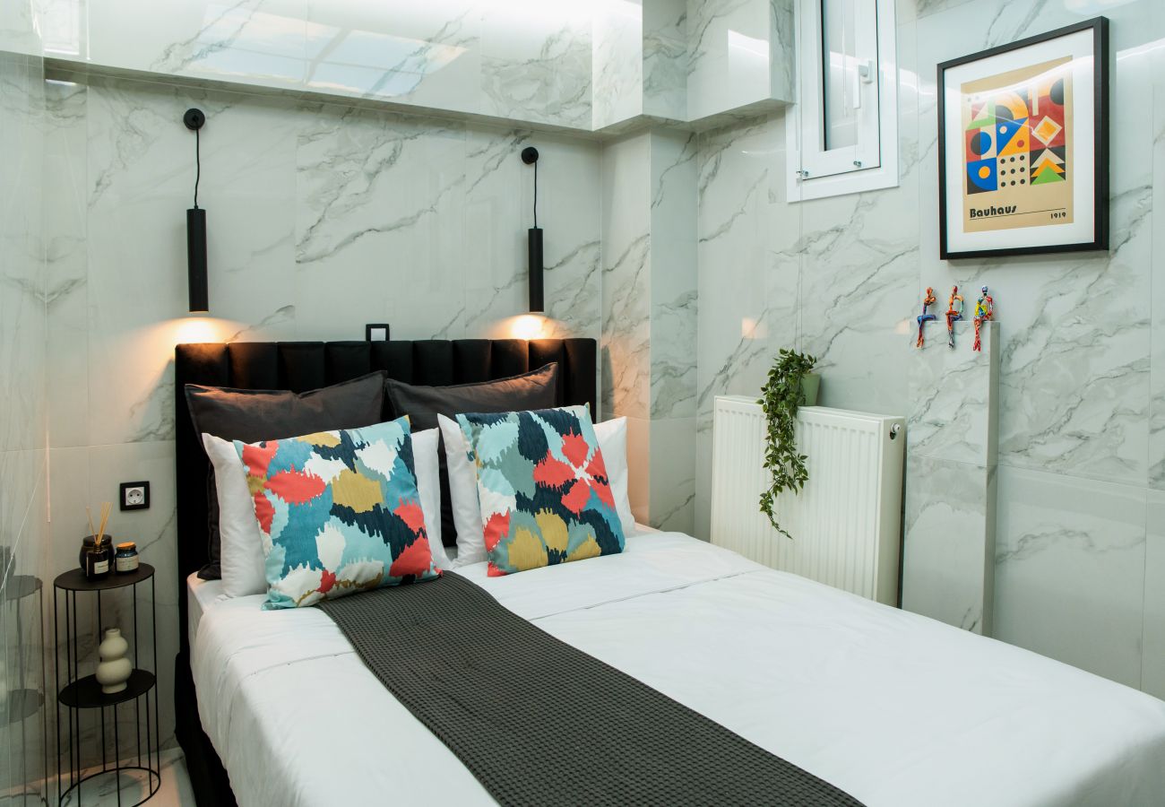 Apartment in Athens - A Rare Gem Near Acropolis in Koukaki