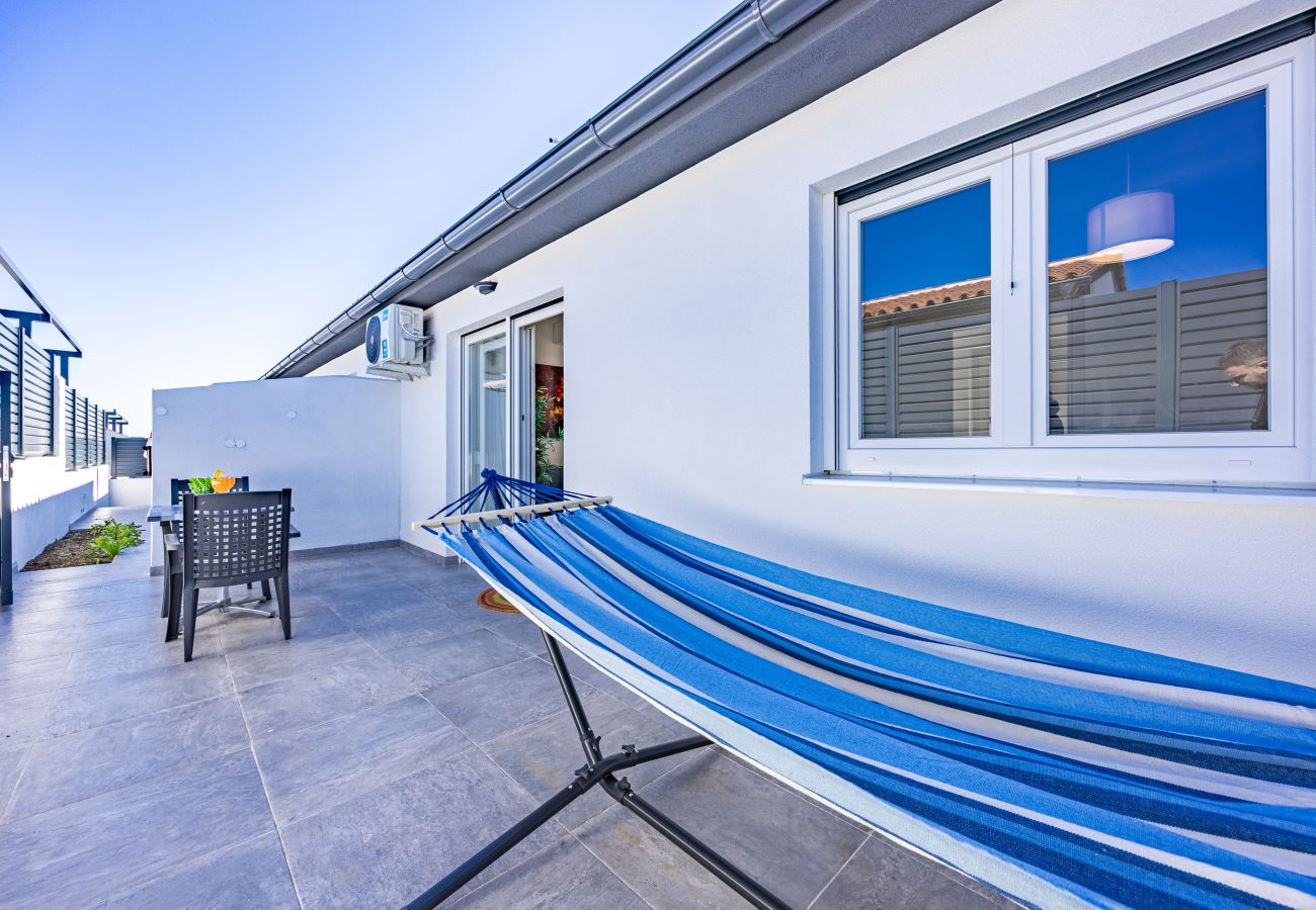 Apartment in Peroj - Barbariga Family Beach Paradise 1