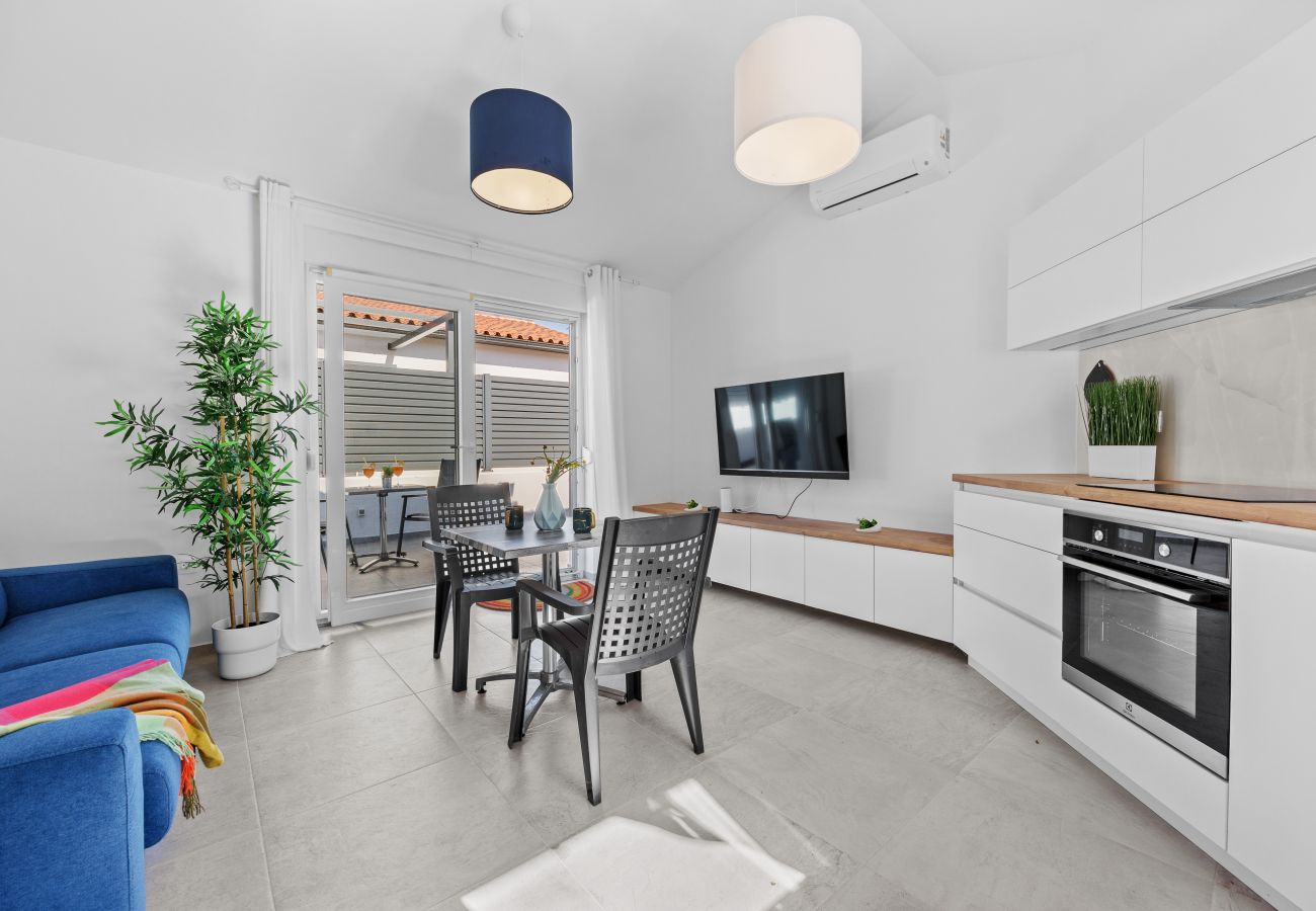 Apartment in Peroj - Barbariga Summer Beach Paradise 2