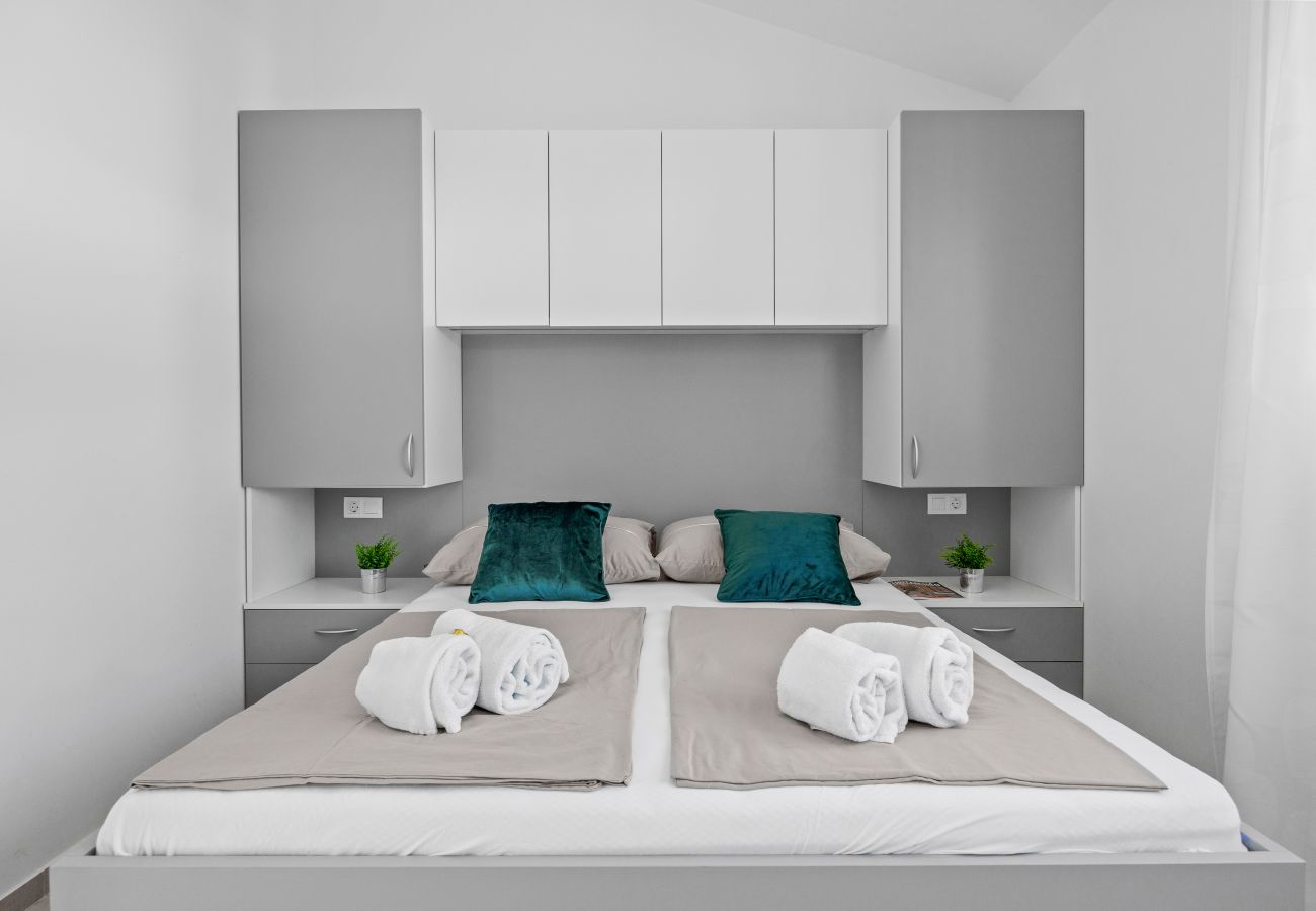 Apartment in Peroj - Barbariga Summer Beach Paradise 2