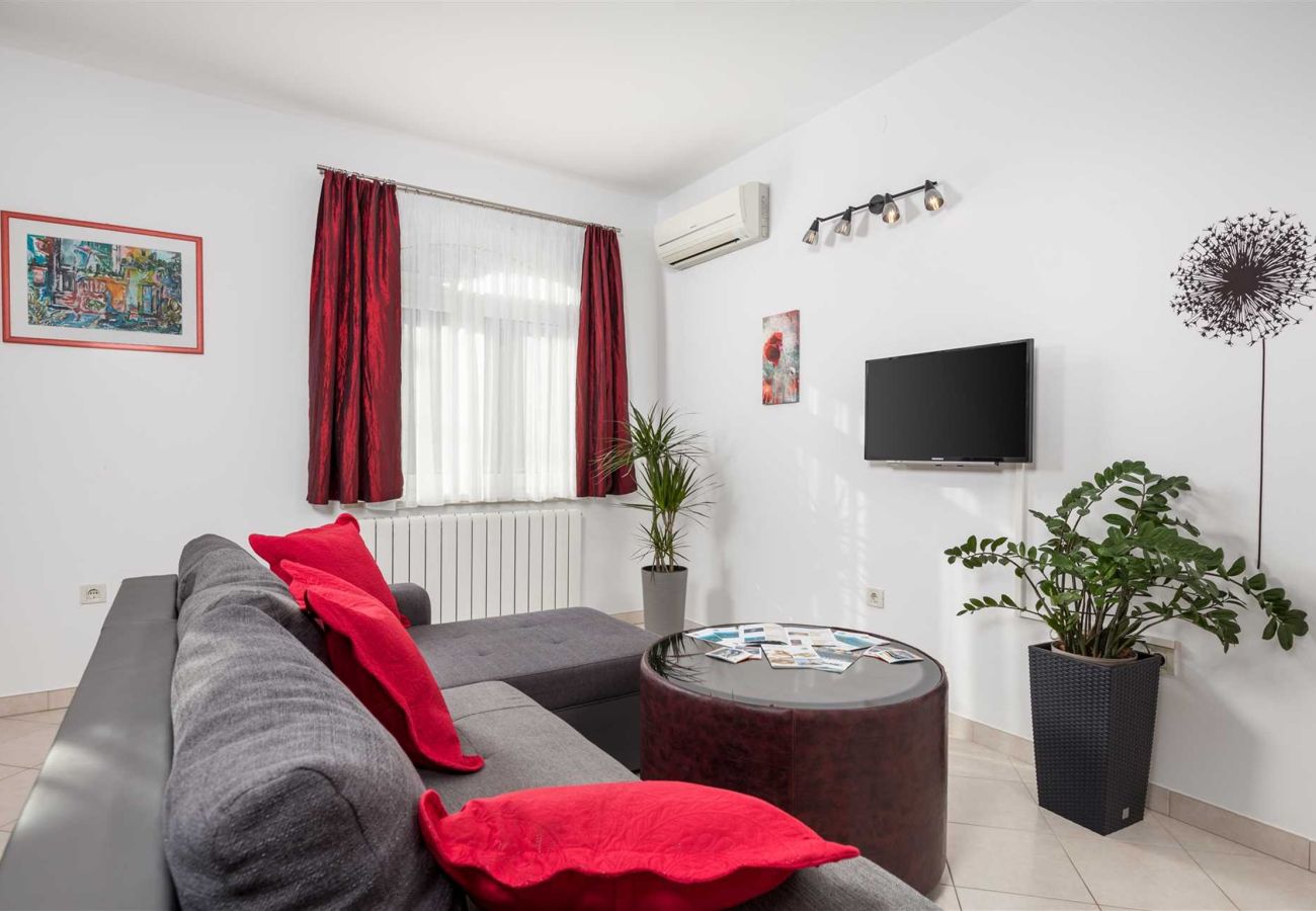 Apartment in Kraljevica - Beautiful Apartment Red Close to the Beach