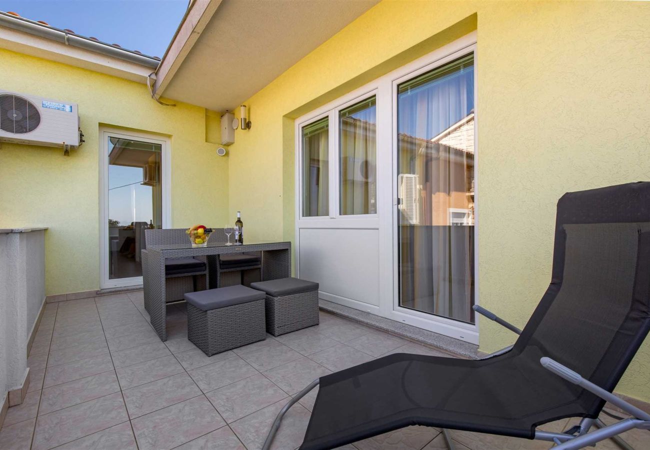 Apartment in Kraljevica -  Exquisite Apartment Yellow Close to the Sea