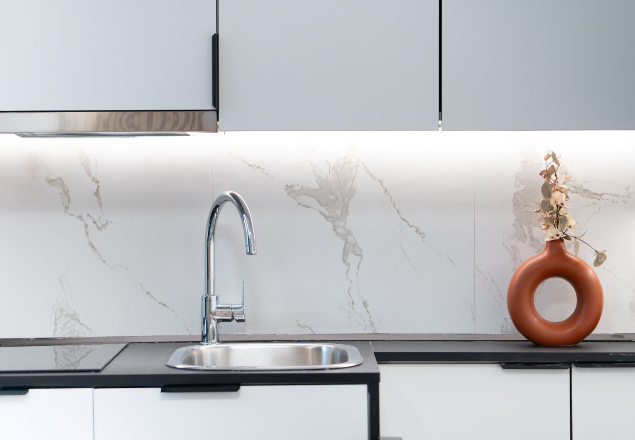 Apartment in Athens - Modern 2BDR Loft in Koukaki