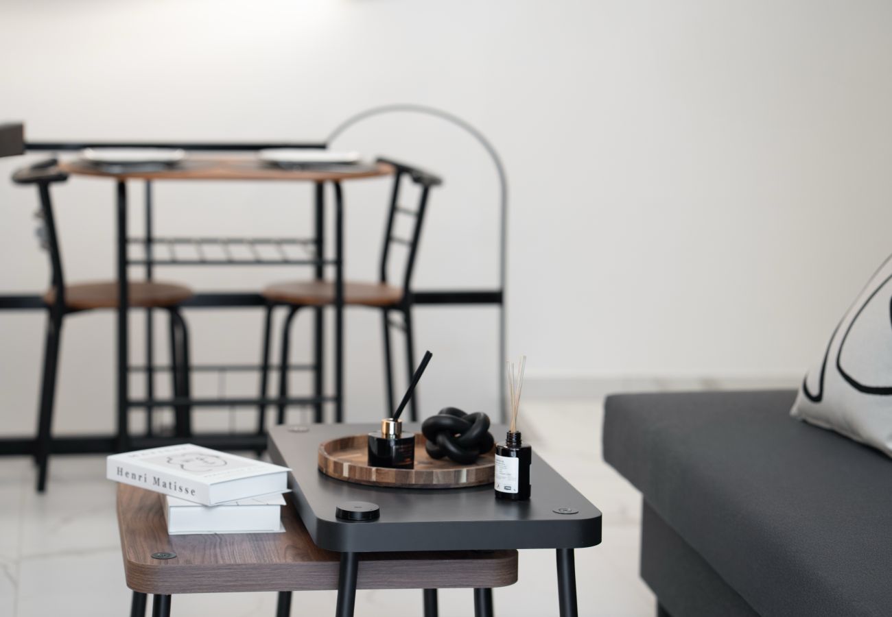 Apartment in Athens - Modern 2BDR Loft in Koukaki