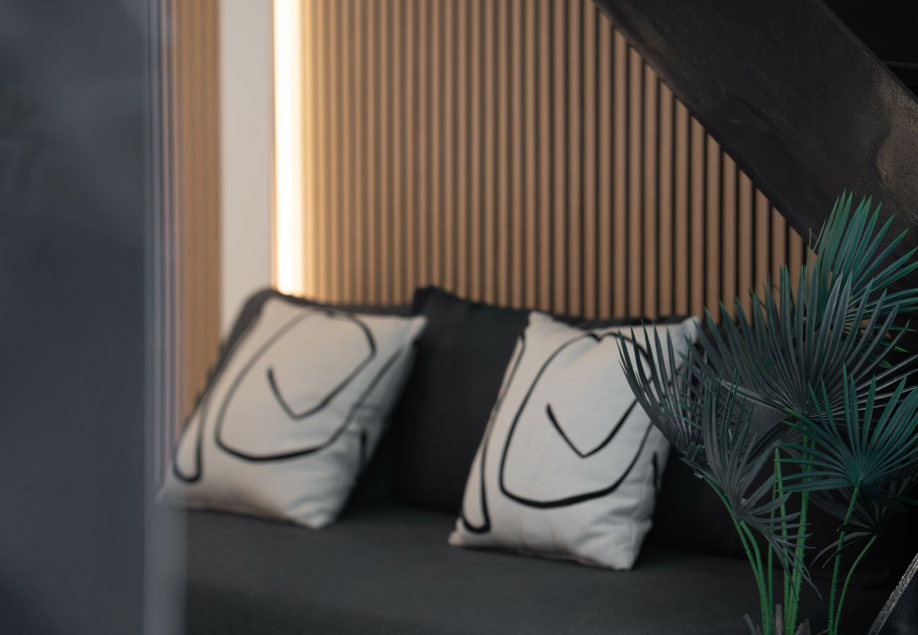 Apartment in Athens - Modern 2BDR Loft in Koukaki