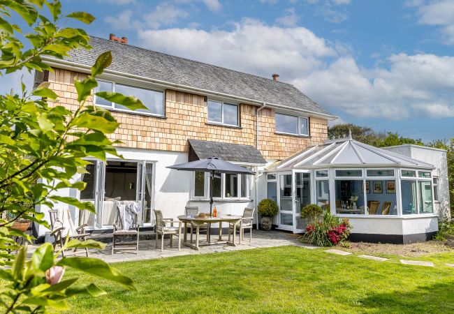 House in Charlestown - Blue Haze - Exclusive Duporth Estate  with private beach access