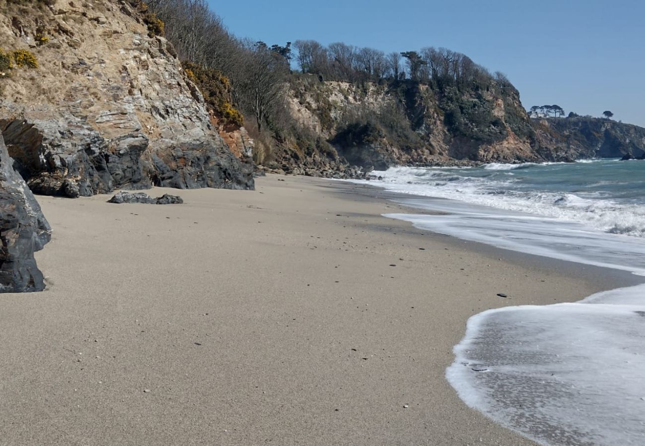 House in Charlestown - Blue Haze - Exclusive Duporth Estate  with private beach access