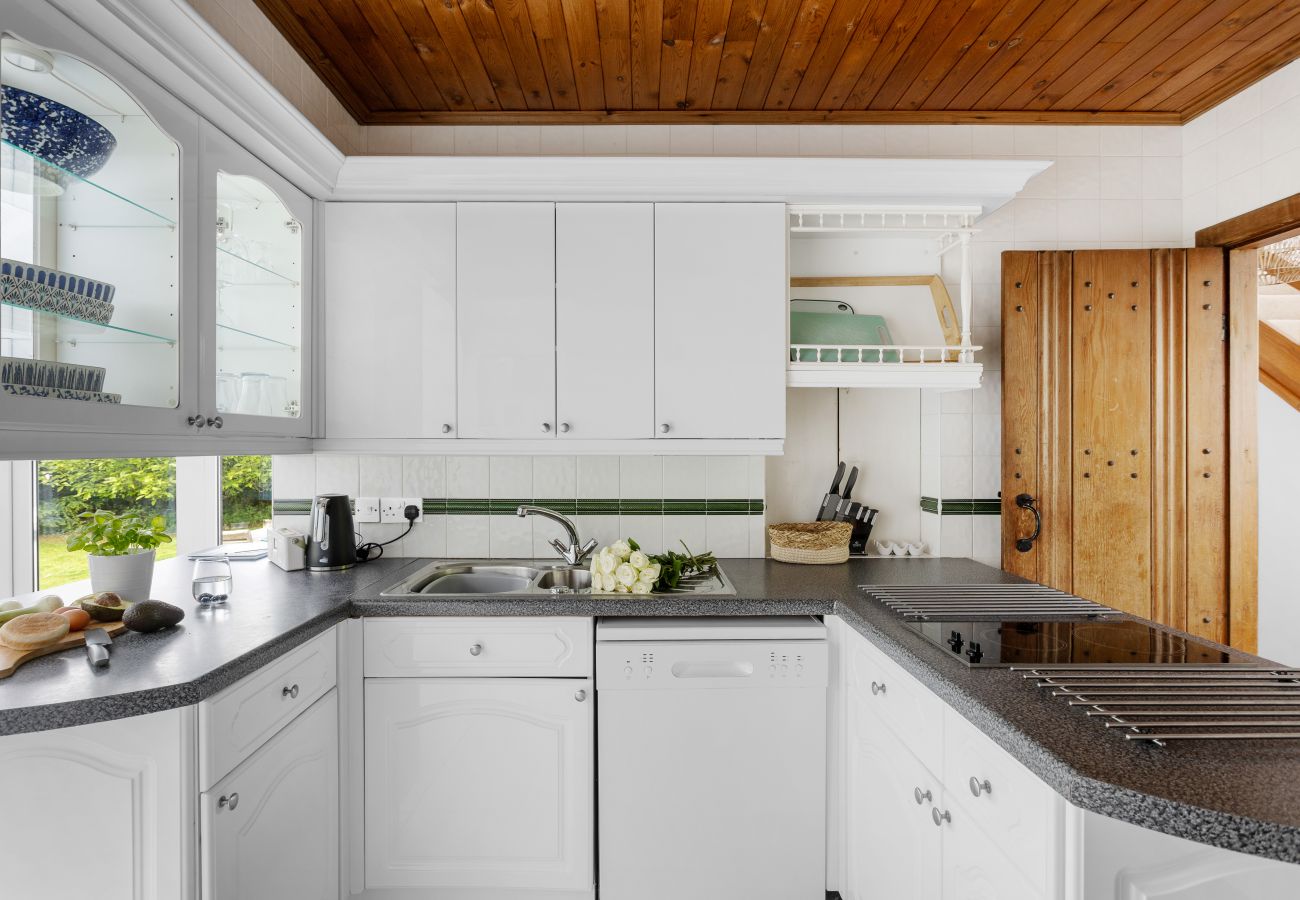 House in Charlestown - Blue Haze - Exclusive Duporth Estate  with private beach access