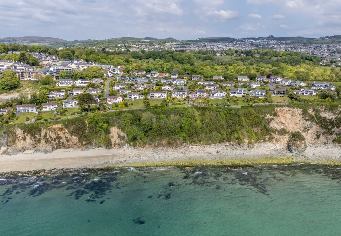 House in Charlestown - Blue Haze - Exclusive Duporth Estate  with private beach access