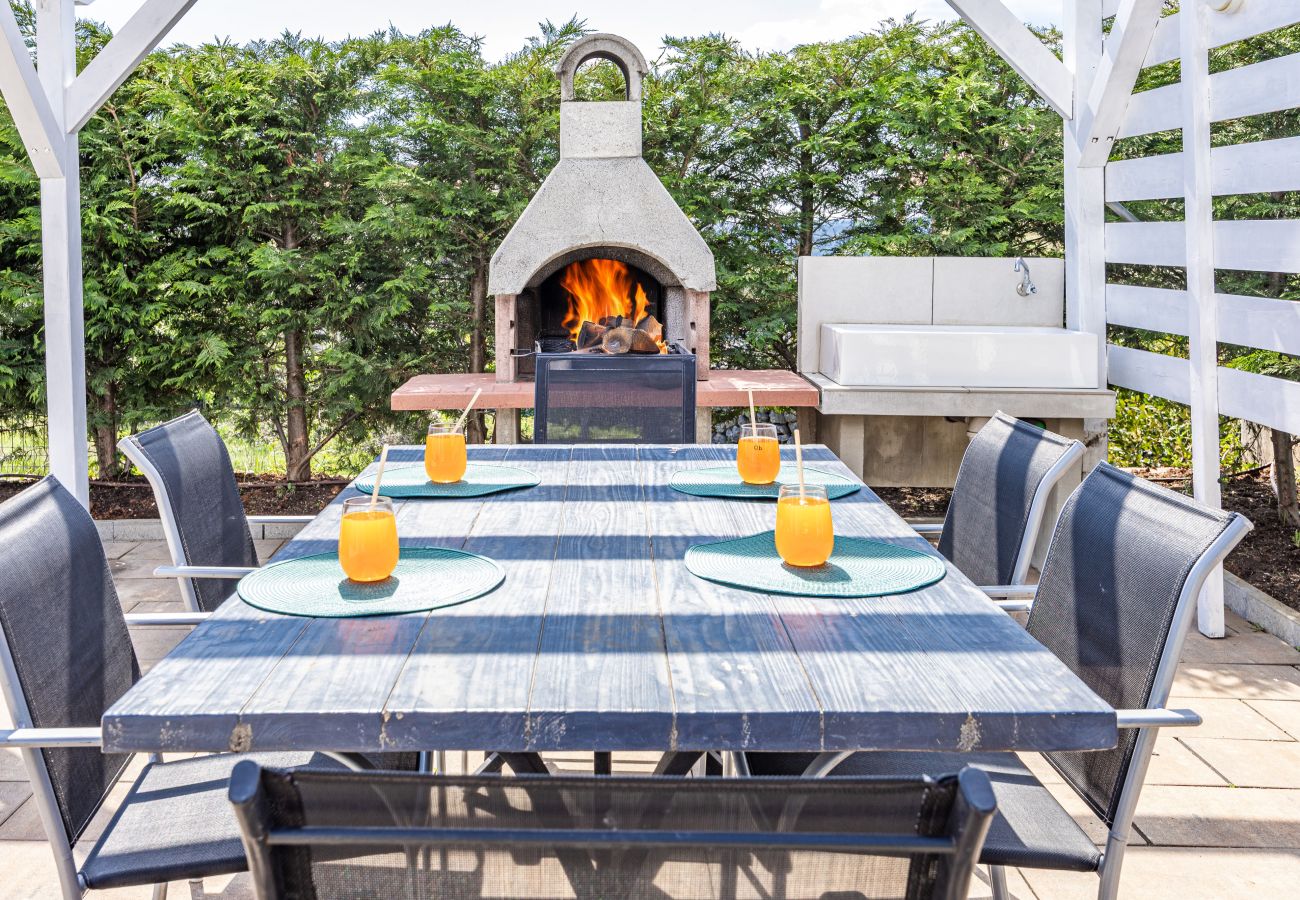 Villa in Diminići - Modern Villa Novek with Pool and Sea View