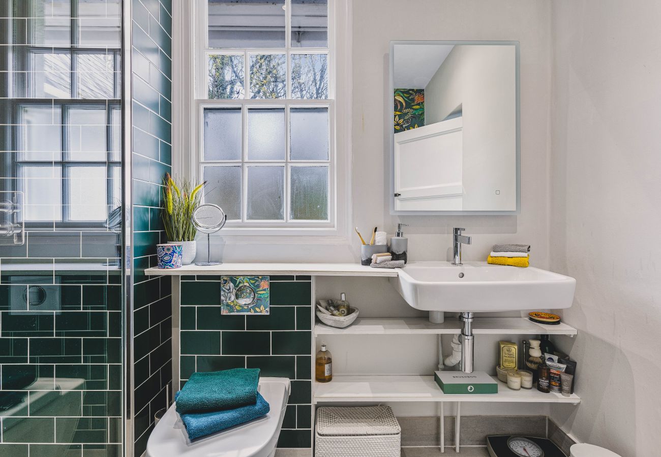 House in Dartmouth - Little Redlap - Gracious family home near Dartmouth