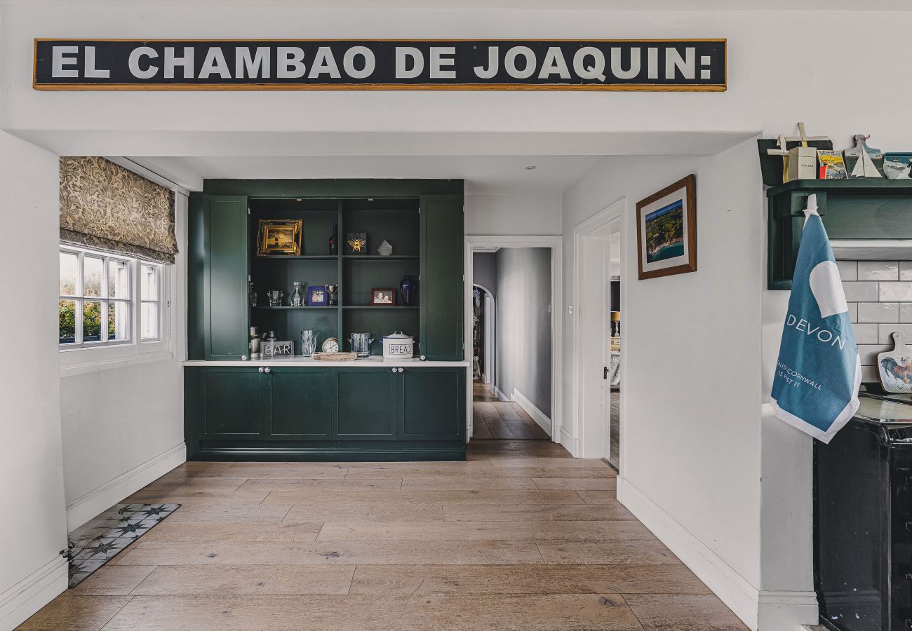 House in Dartmouth - Little Redlap - Gracious family home near Dartmouth