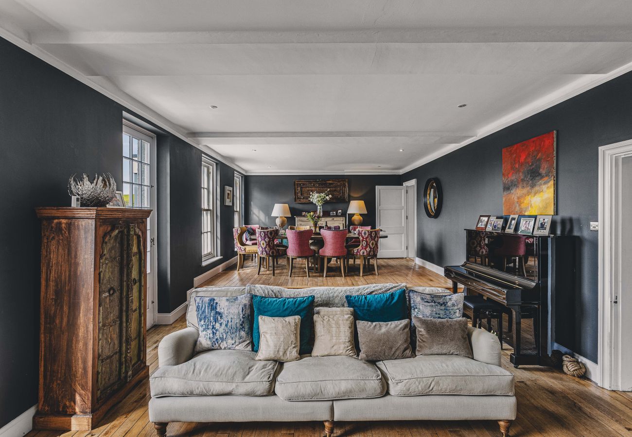 House in Dartmouth - Little Redlap - Gracious family home near Dartmouth