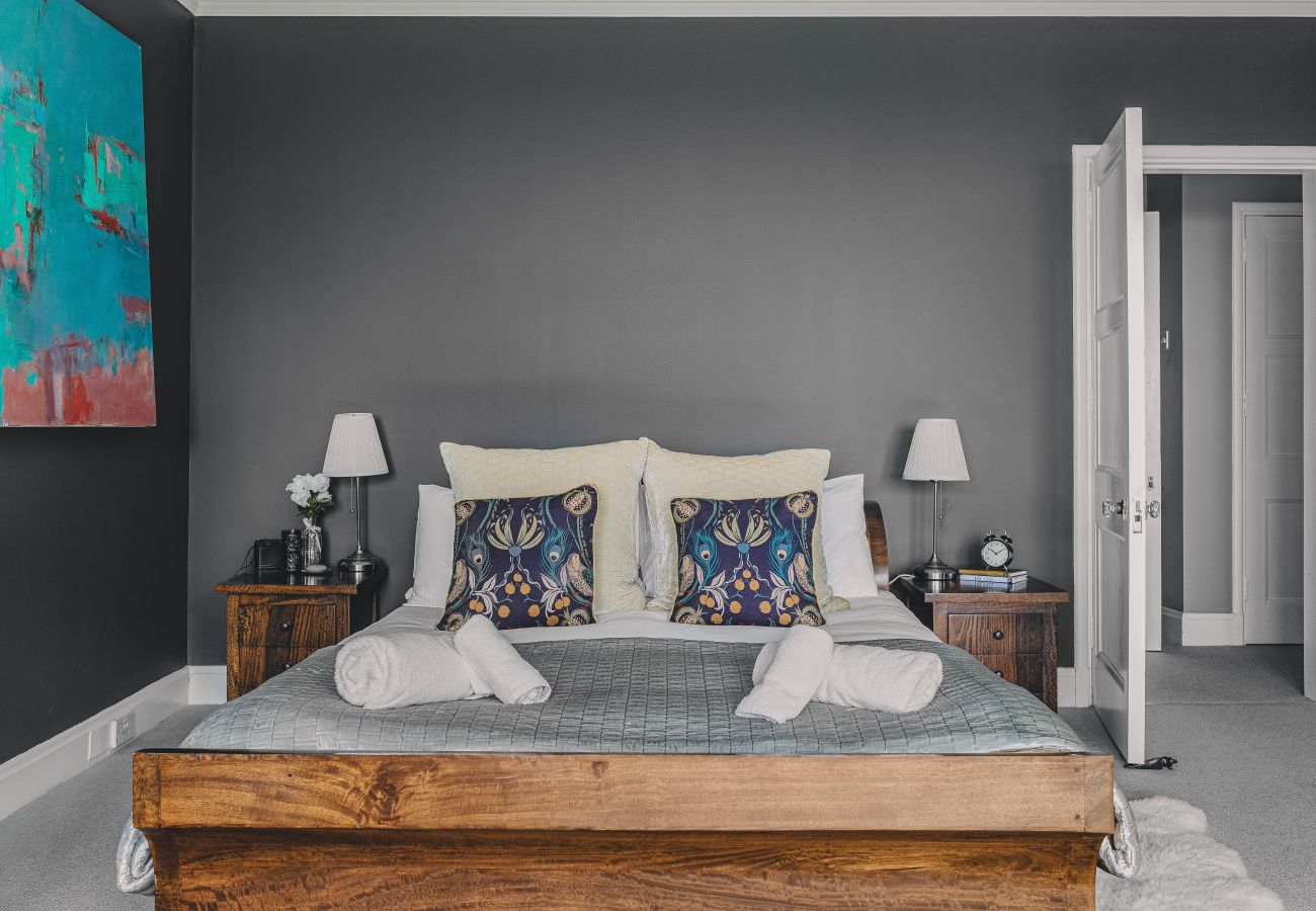 House in Dartmouth - Little Redlap - Gracious family home near Dartmouth