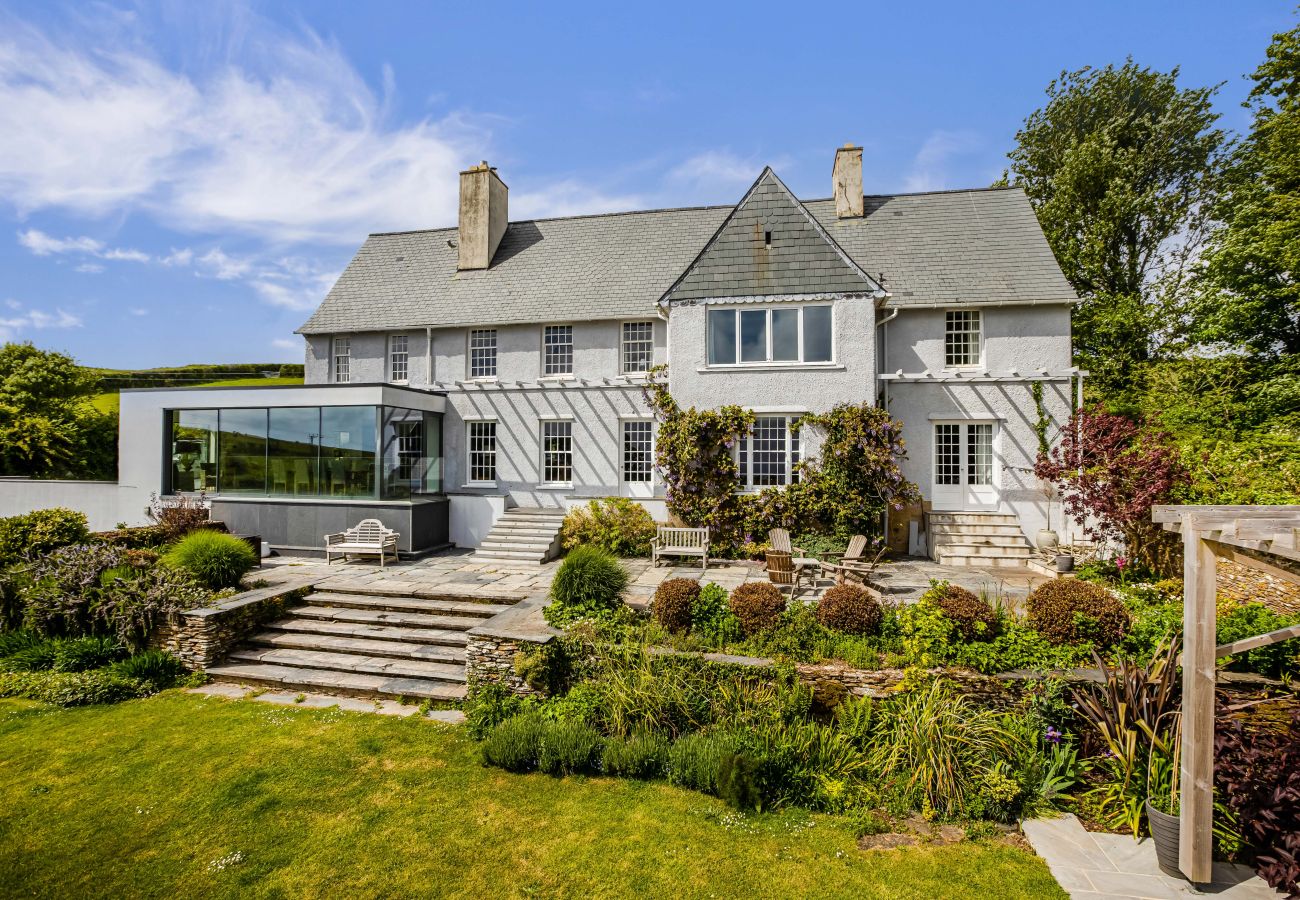 House in Dartmouth - Little Redlap - Gracious family home near Dartmouth