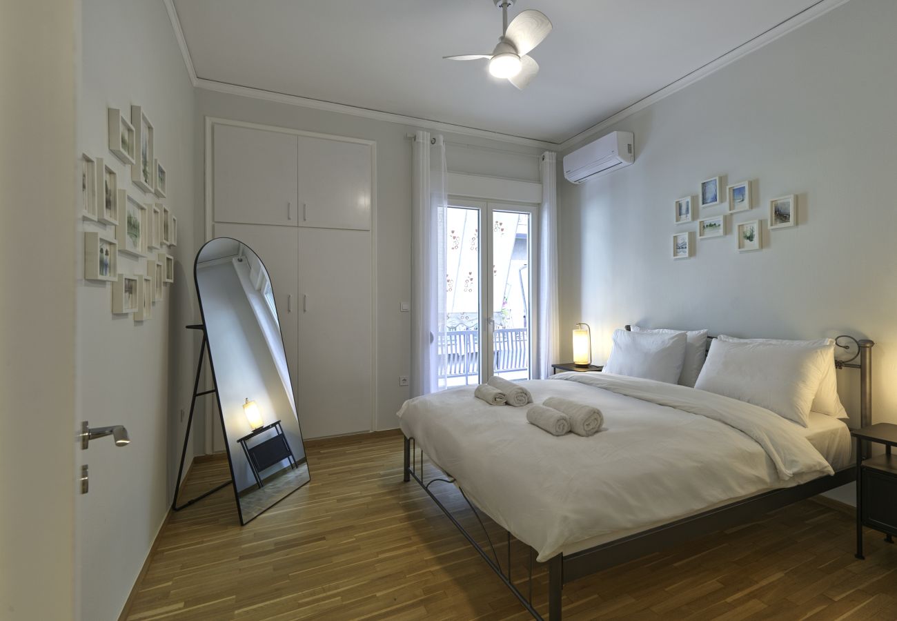 Apartment in Athens - Modern 1BDR Apartment with Balcony