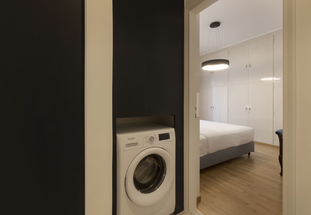 Apartment in Athens - Classic Elegance in Ilisia