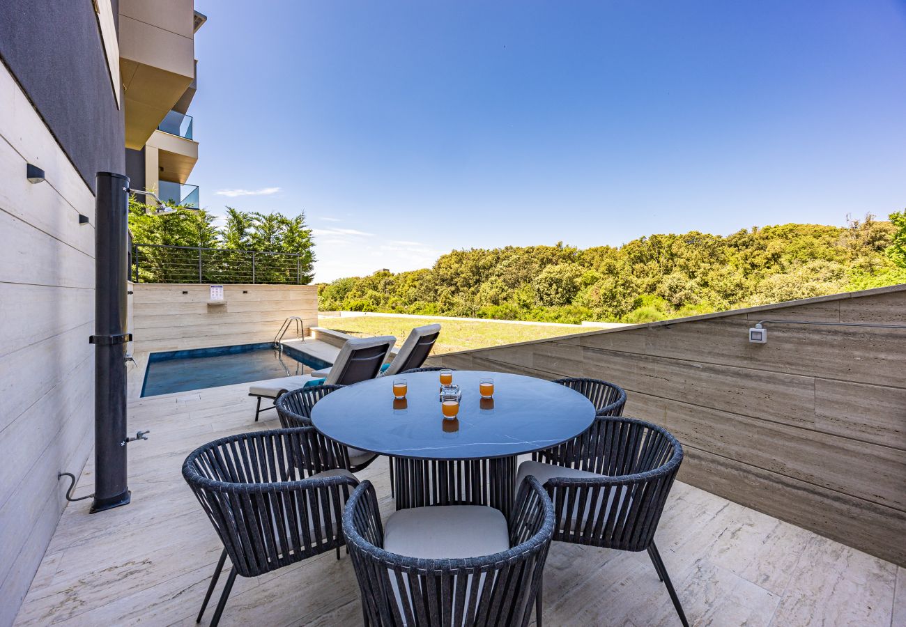 Apartment in Zadar - The Bayfront - Luxury Pool Residence