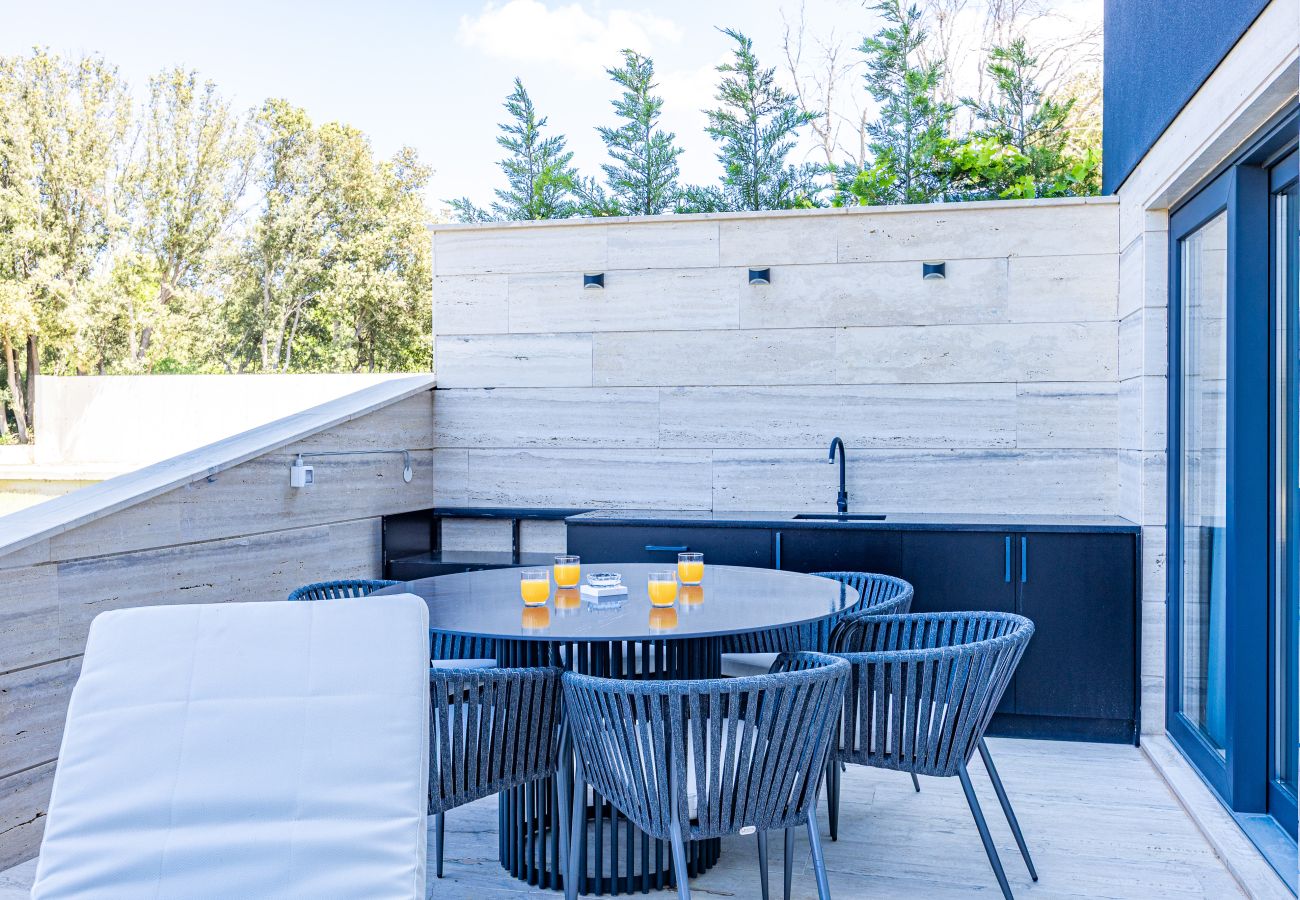 Apartment in Zadar - The Bayfront - Luxury Pool Residence