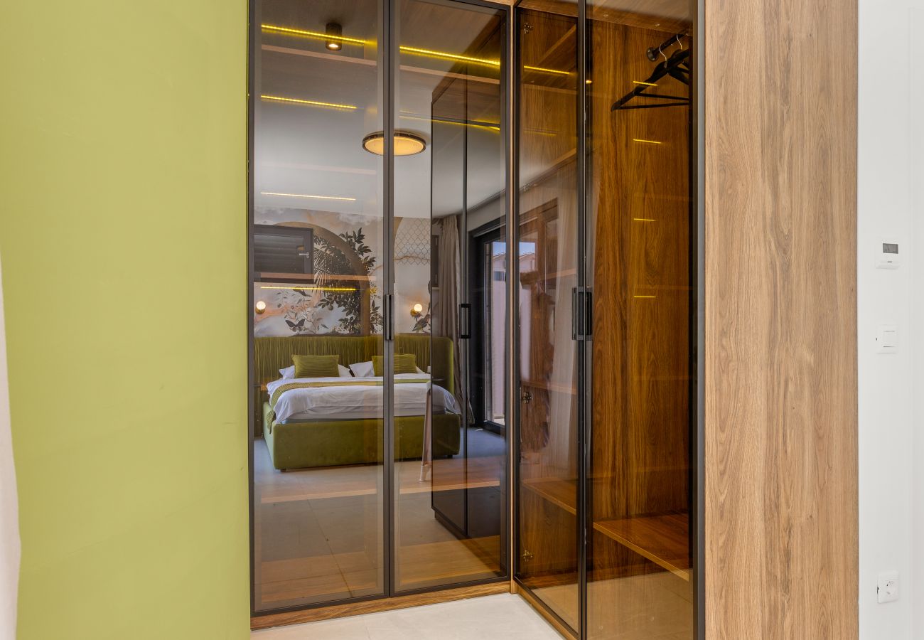 Apartment in Zadar - The Skyview Penthouse with Infinity Pool