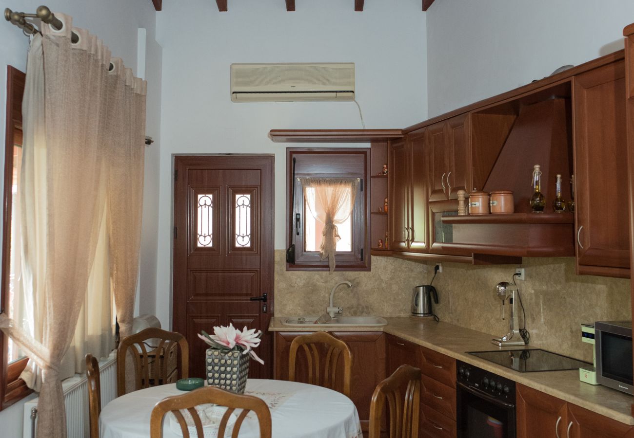 House in Heraklion - Tranditional Retreat in Avdou Crete