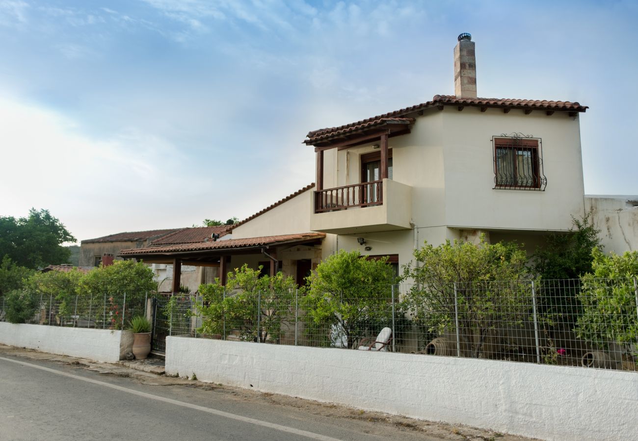 House in Heraklion - Tranditional Retreat in Avdou Crete