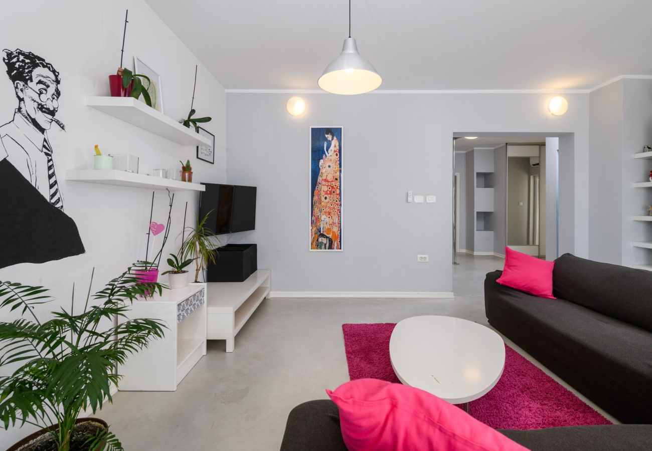 Apartment in Pula - Poolside City Apartment Jana - Monte Magno Pula