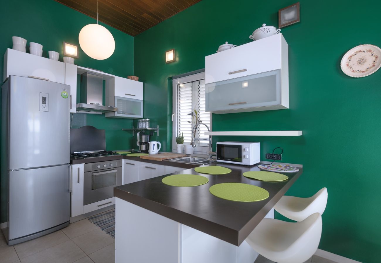 Apartment in Pula - Cozy Apartment Luka with Shared Pool and Gym