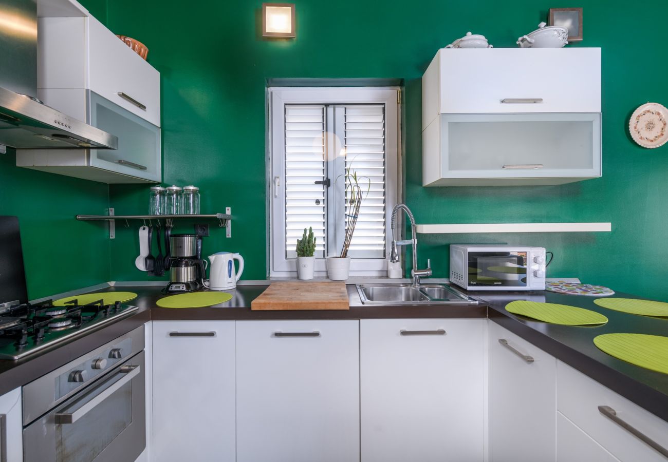 Apartment in Pula - Cozy Apartment Luka with Shared Pool and Gym