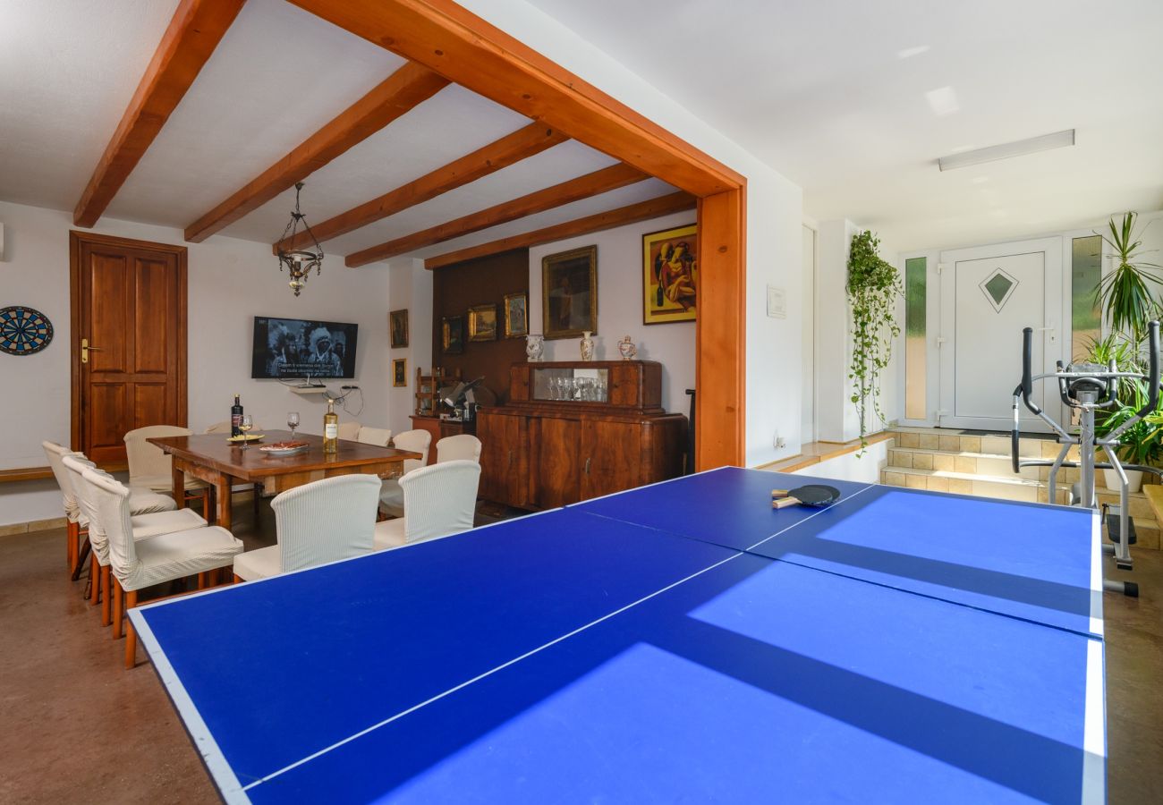 Apartment in Pula - Cozy Apartment Luka with Shared Pool and Gym