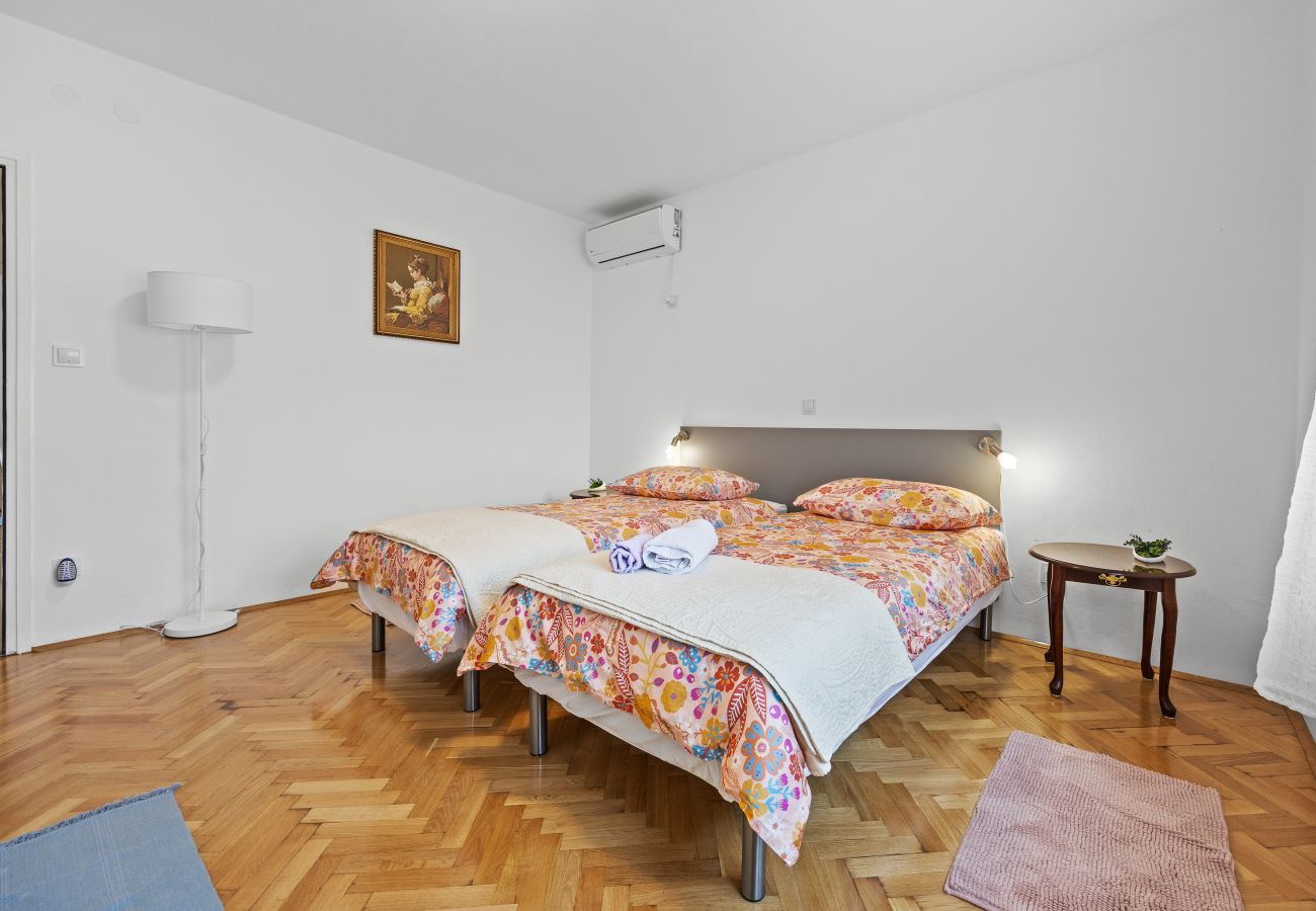 House in Boljevici - Nature Lovers Retreat - Casa Irena with Pool