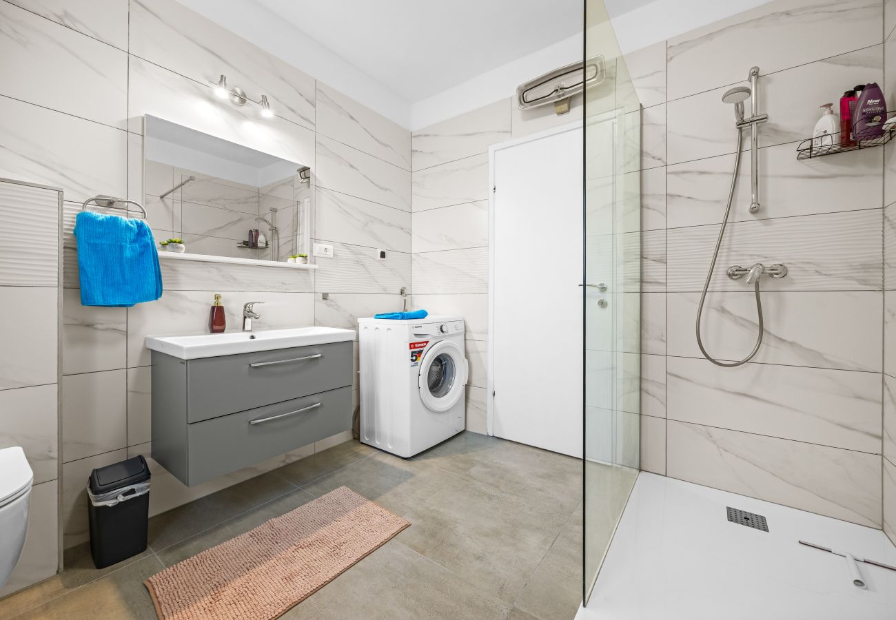 House in Boljevici - Nature Lovers Retreat - Casa Irena with Pool