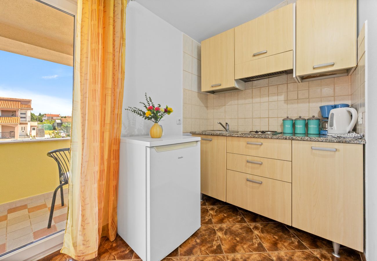 Studio in Galižana - Studio Vito with Balcony