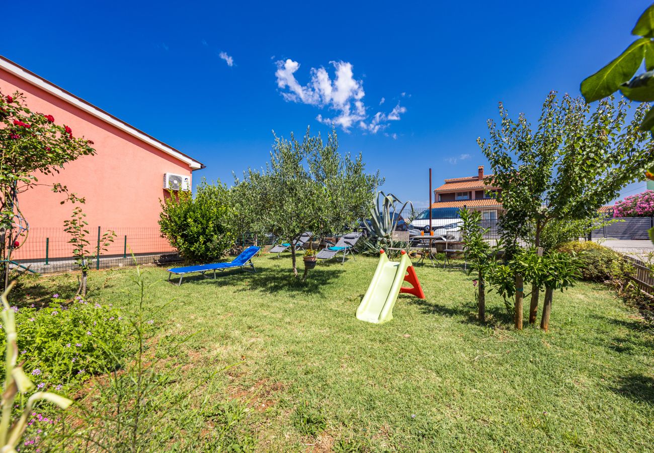 Studio in Galižana - Studio Vito with Balcony