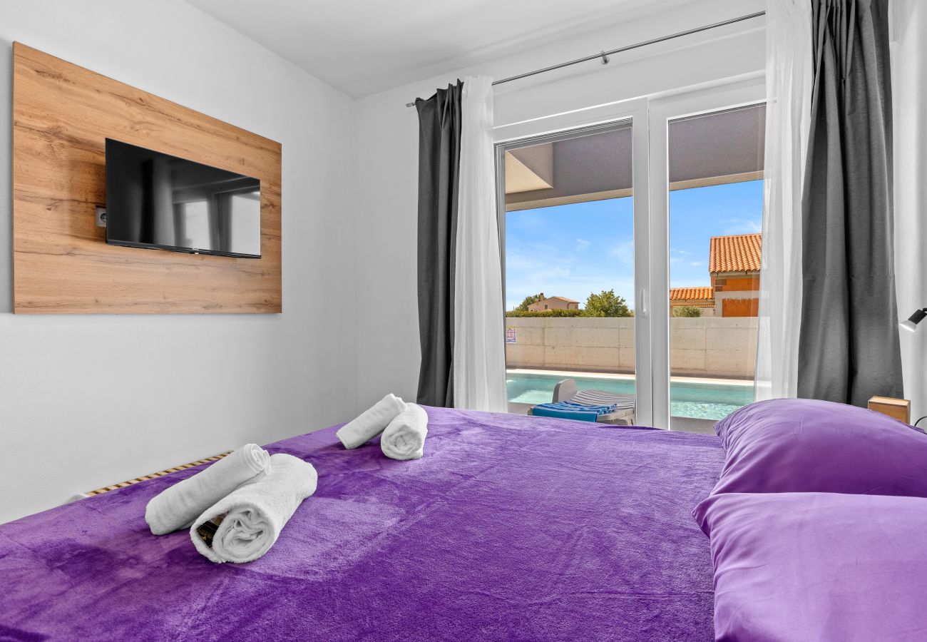 Villa in Radeki Polje - Modern Family Villa Teo with Private Pool